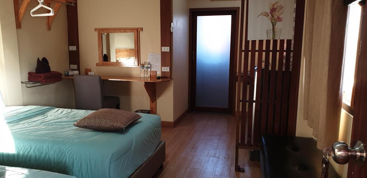 Little Guest House Hotel Chiang Mai Ngoại thất bức ảnh