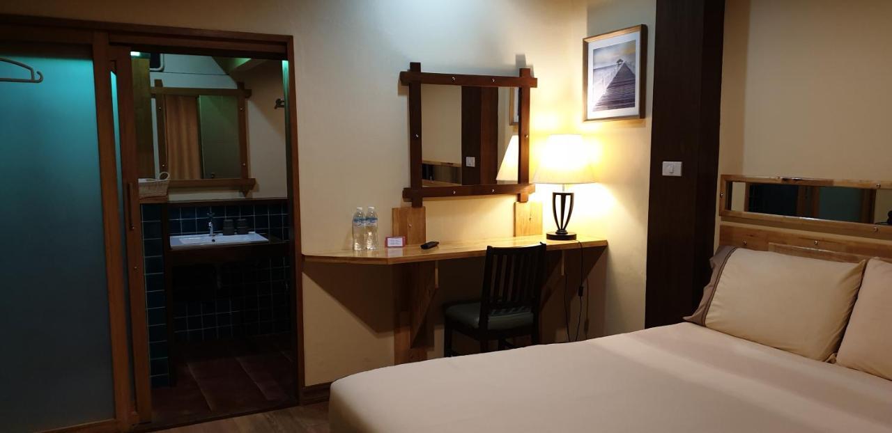 Little Guest House Hotel Chiang Mai Ngoại thất bức ảnh