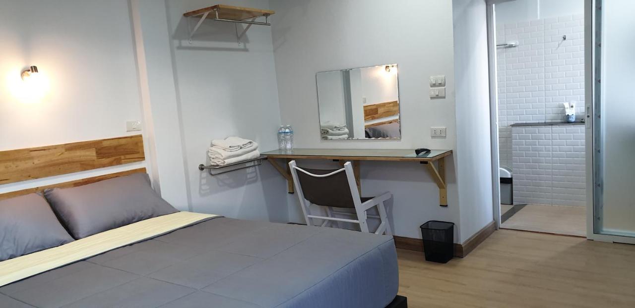 Little Guest House Hotel Chiang Mai Ngoại thất bức ảnh