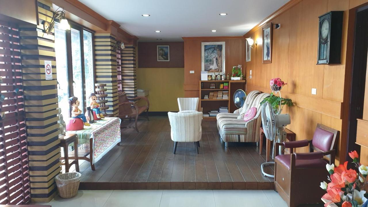 Little Guest House Hotel Chiang Mai Ngoại thất bức ảnh