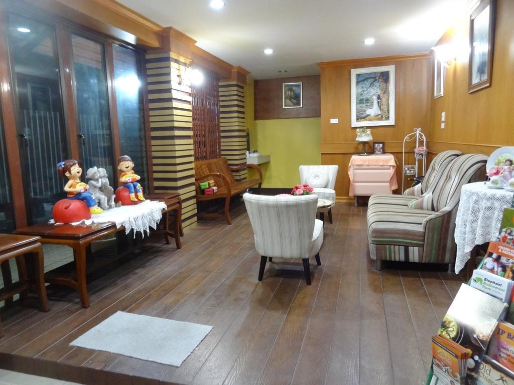 Little Guest House Hotel Chiang Mai Ngoại thất bức ảnh