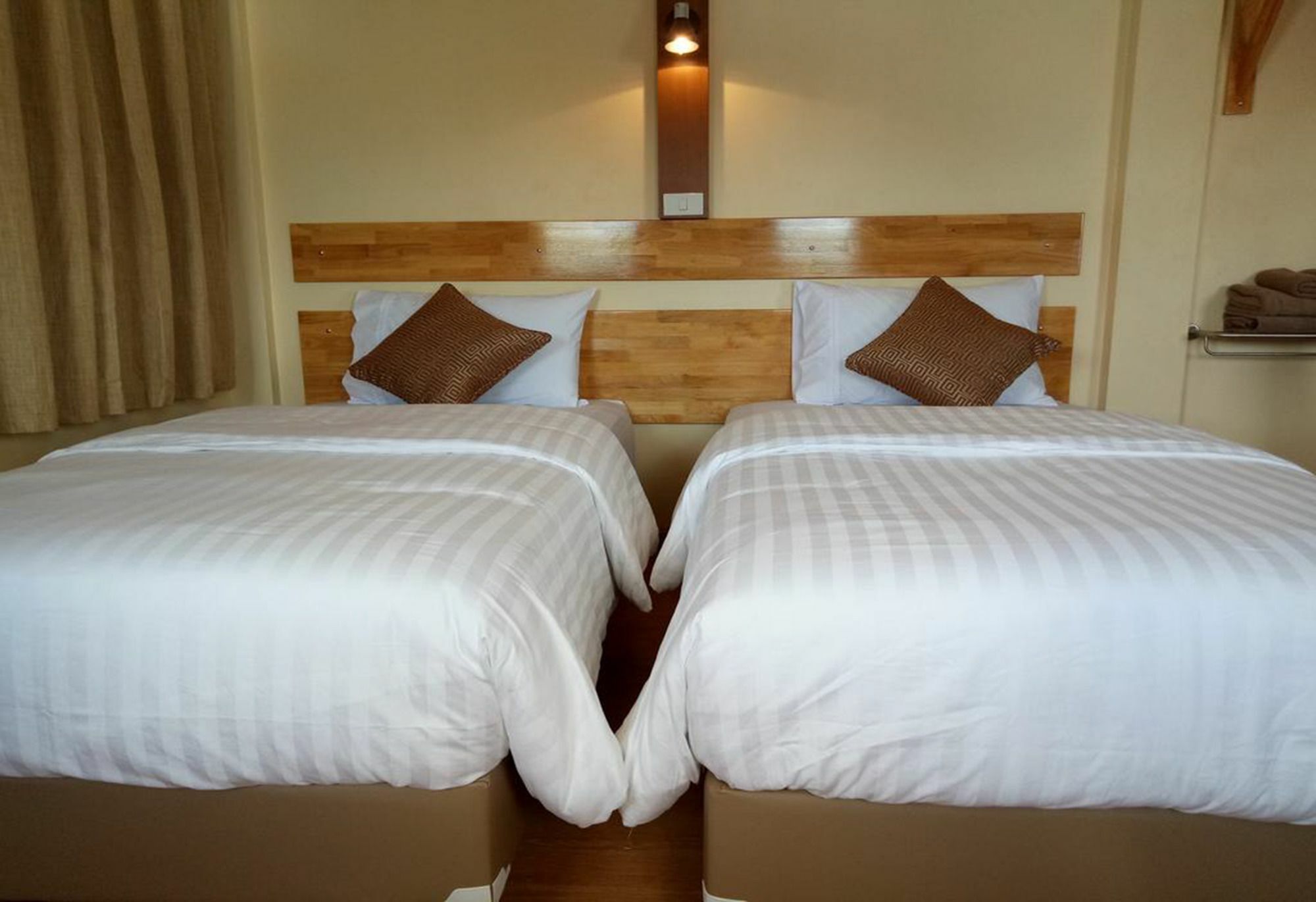 Little Guest House Hotel Chiang Mai Ngoại thất bức ảnh