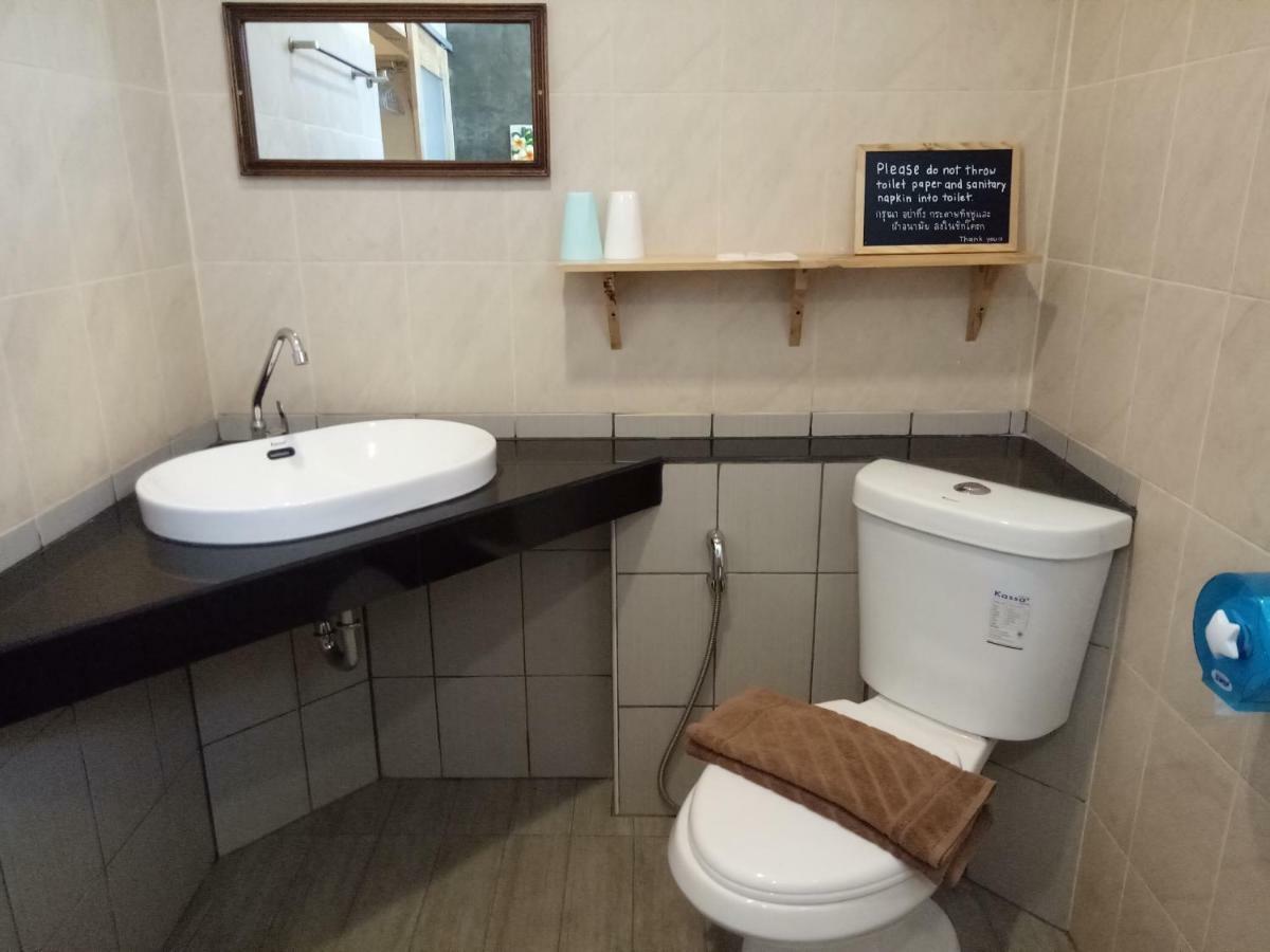 Little Guest House Hotel Chiang Mai Ngoại thất bức ảnh